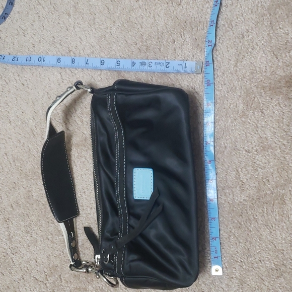 Vintage Coach nylon tote multiple pockets exterior 2 sides  front zip back open - Picture 4 of 15